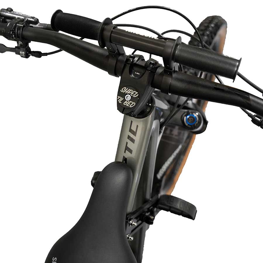 Combo Box Baby Seat Handlebar on Frame - Shotgun