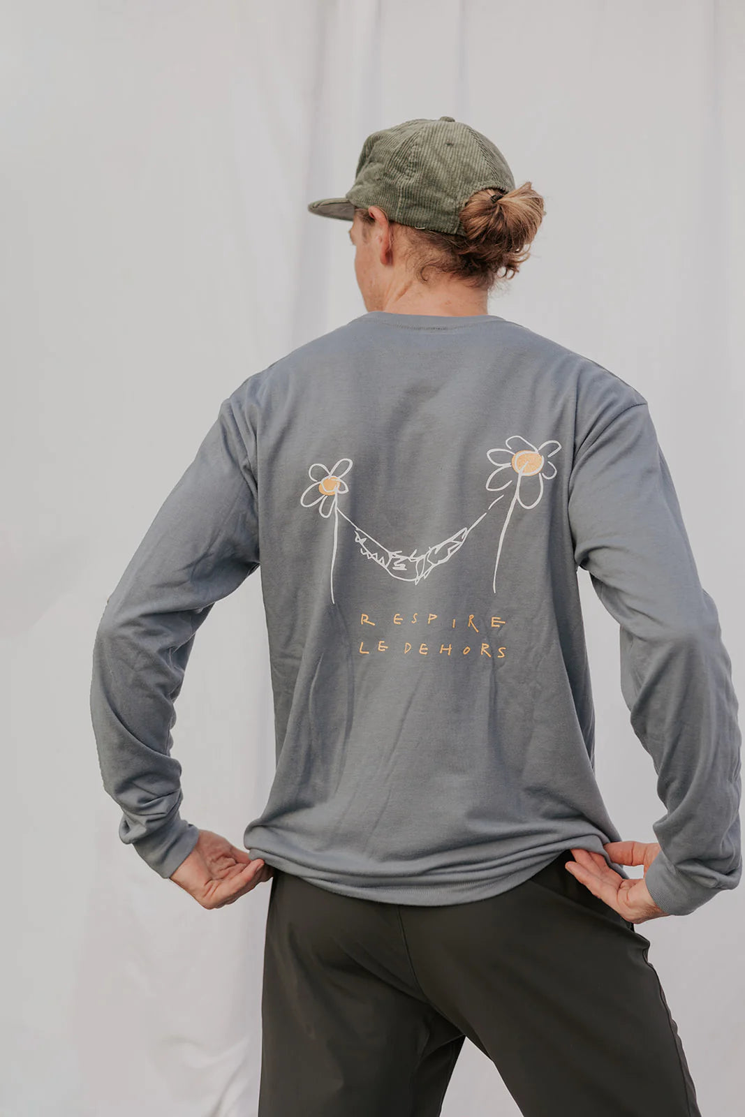 Chandail à manches longues Respire le dehors X Juliart | Unisexe - Les Saisons