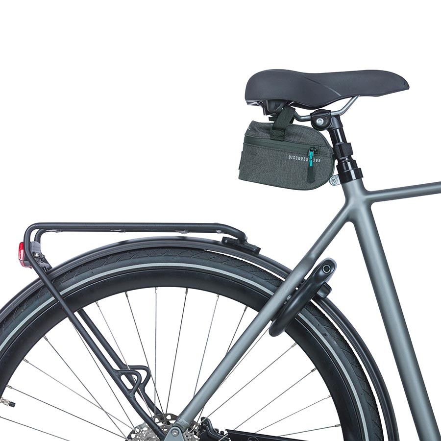 Discovery 365 1L Saddle Bag Black - Basil